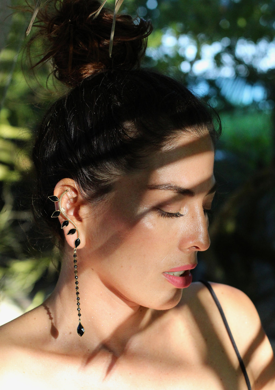 Mismatched Petal Drop Earcuff Gold