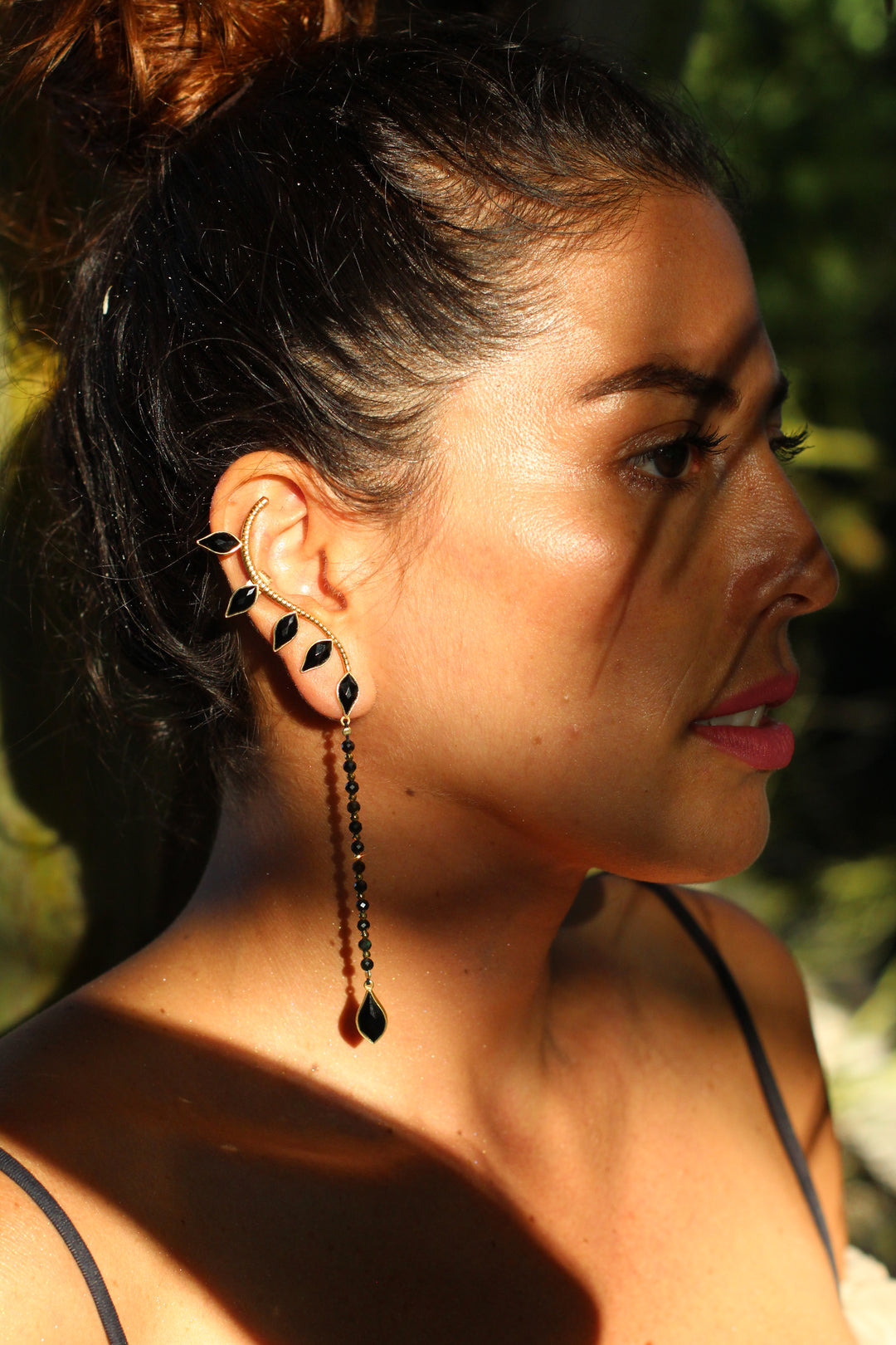 Mismatched Petal Drop Earcuff Gold